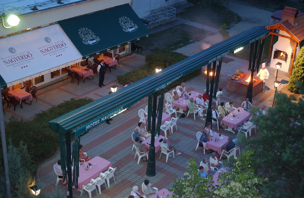Hotel Nagyerdo Debrecen Eksteriør billede